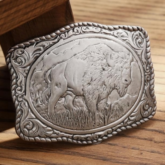 Beautiful New silver Buffalo Bison rope detailed belt buckle - Picture 5 of 12